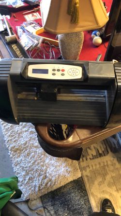 Vinyl Sticker Cutter Machine 