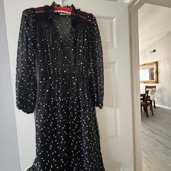 Women’s dress