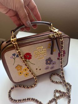 Tory Burch Britten Applique Small Top Handle Case Bag Crossbody Khaki/brown