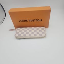 Louis vuitton Wallet 