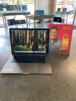 15” MacBook Pro 2.6GHz i7 6-Core - Upgraded Storage with TouchBar!