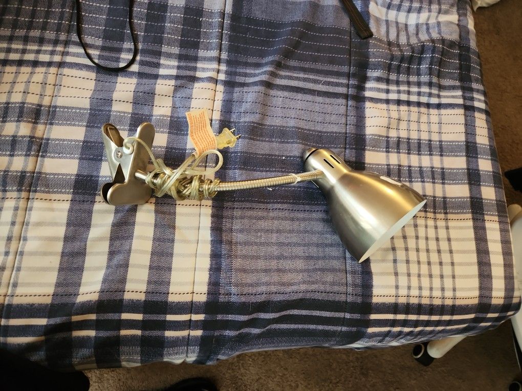 Desk Clip Lamp 