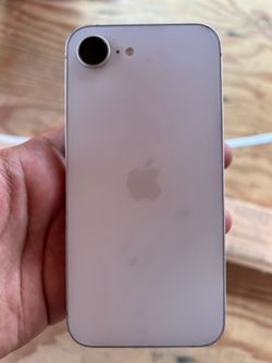 iPhone 16 E