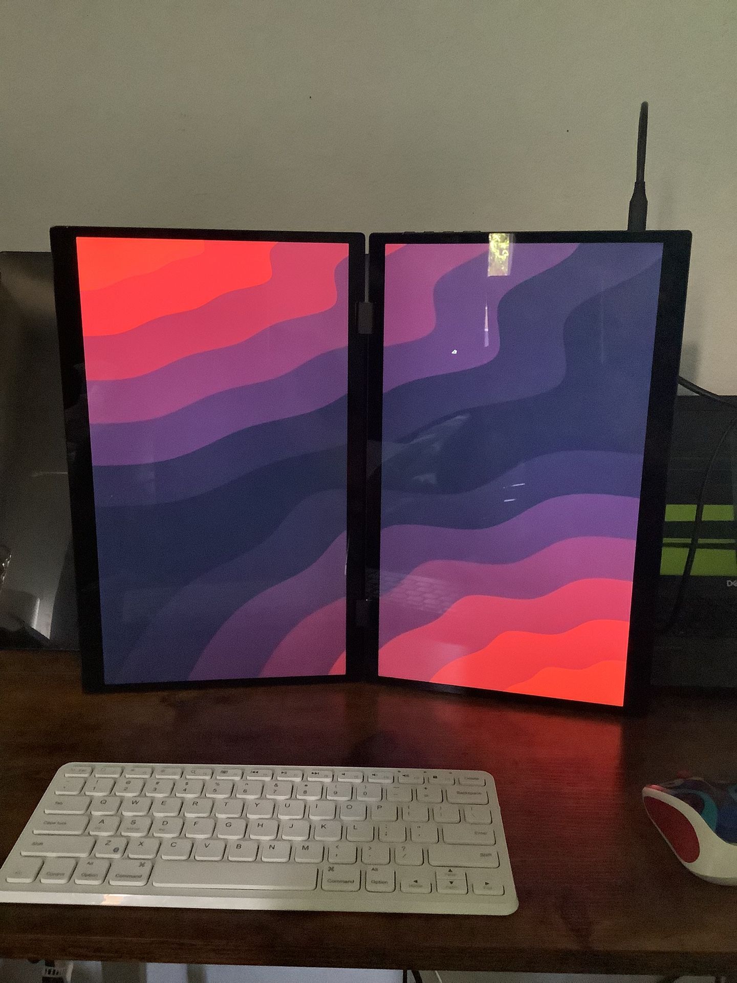 USB-C Dual View Portable Monitor YUBWVO