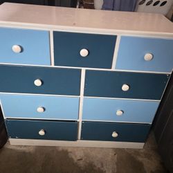 Free Dresser