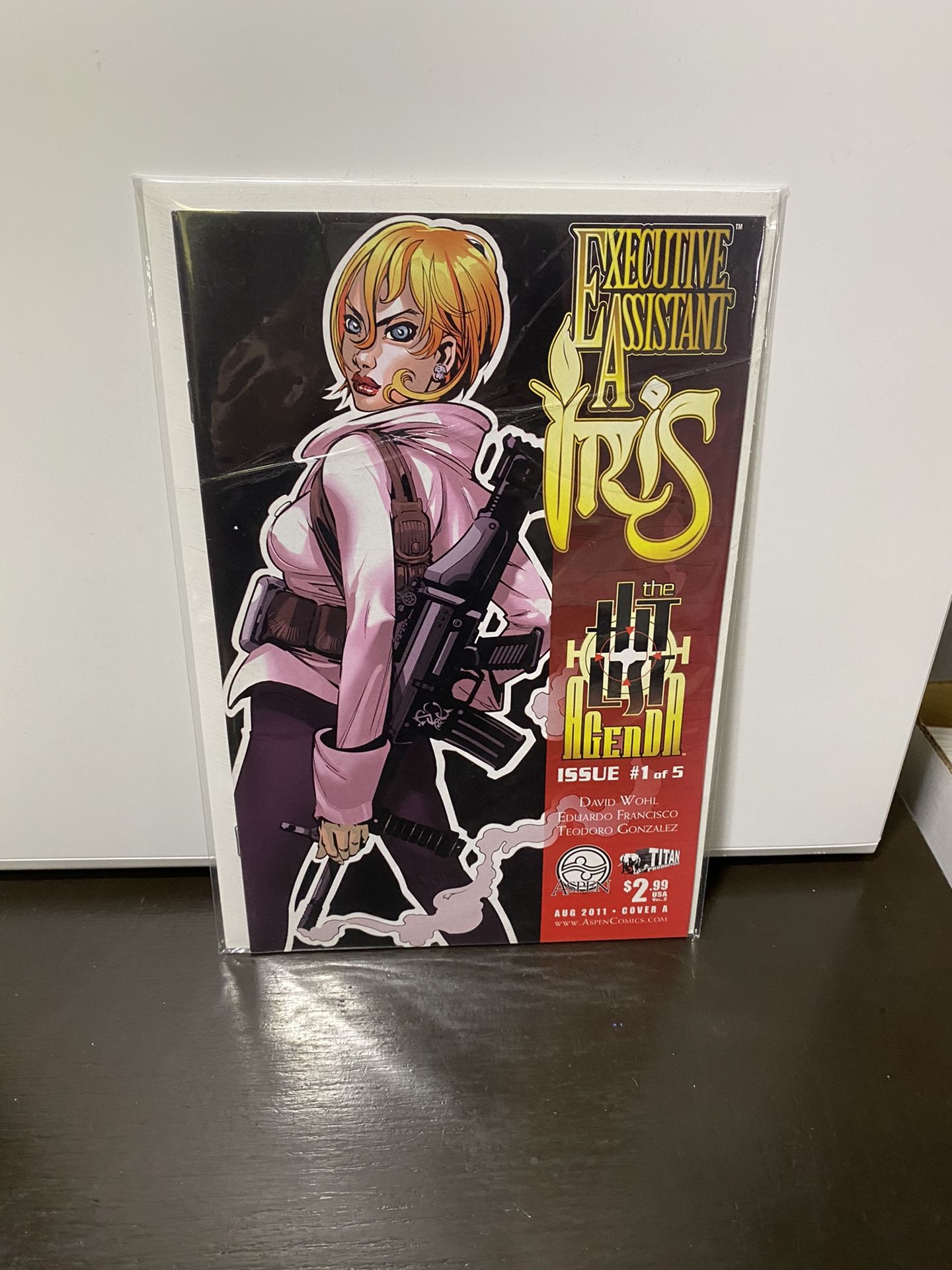 Executive Assistant Iris Volume 2: The Hit List Agenda 1A 2011 Aspen Comic NM-
