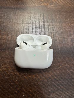 Apple AirPods Pro 1st Generation