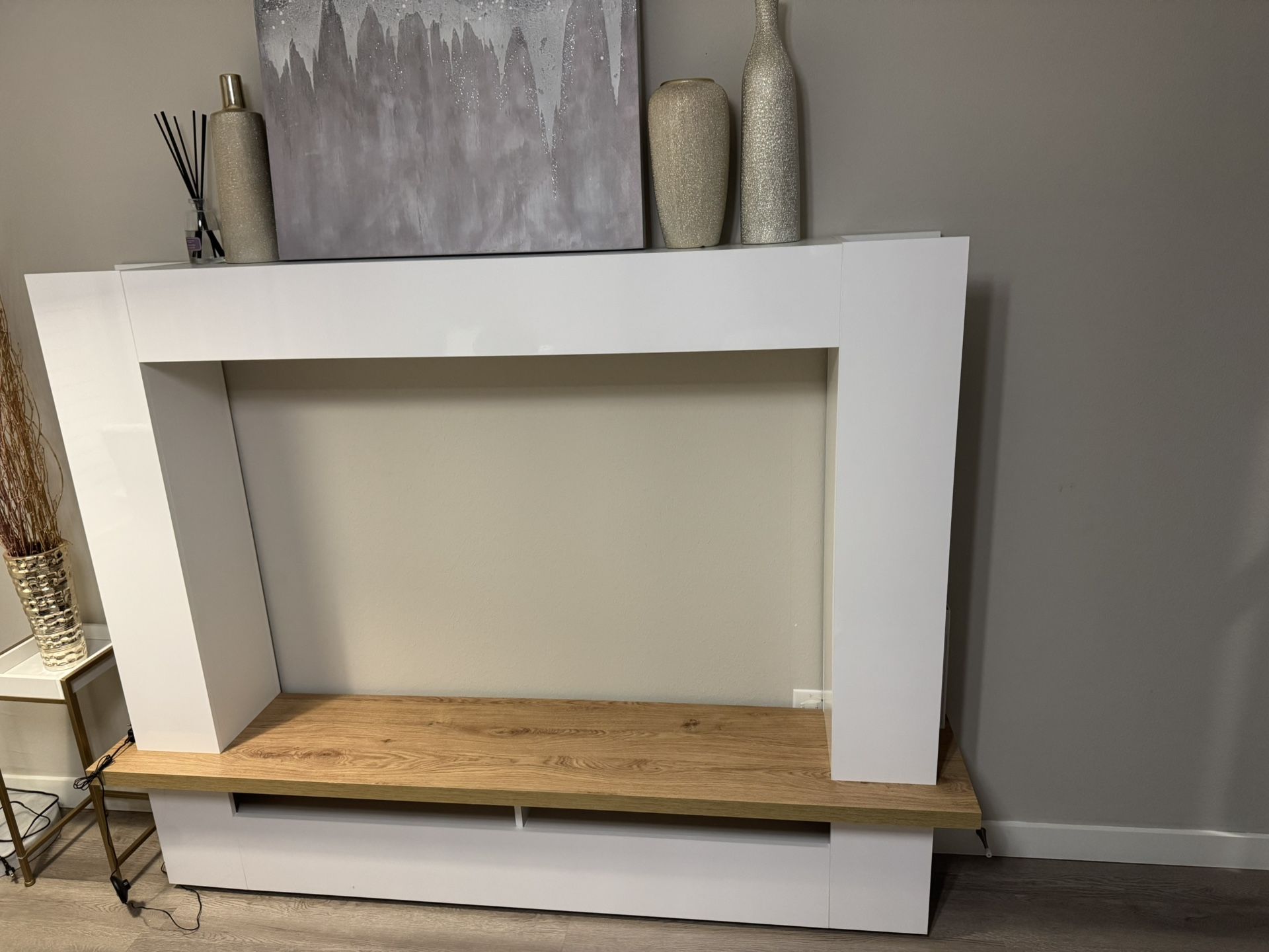 Modern TV stand