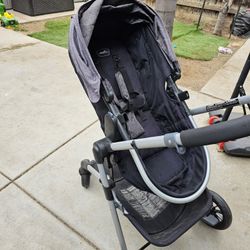 EvenFlo Pivot Stroller 