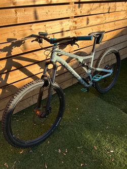 Specialized Stumpjumper 2023