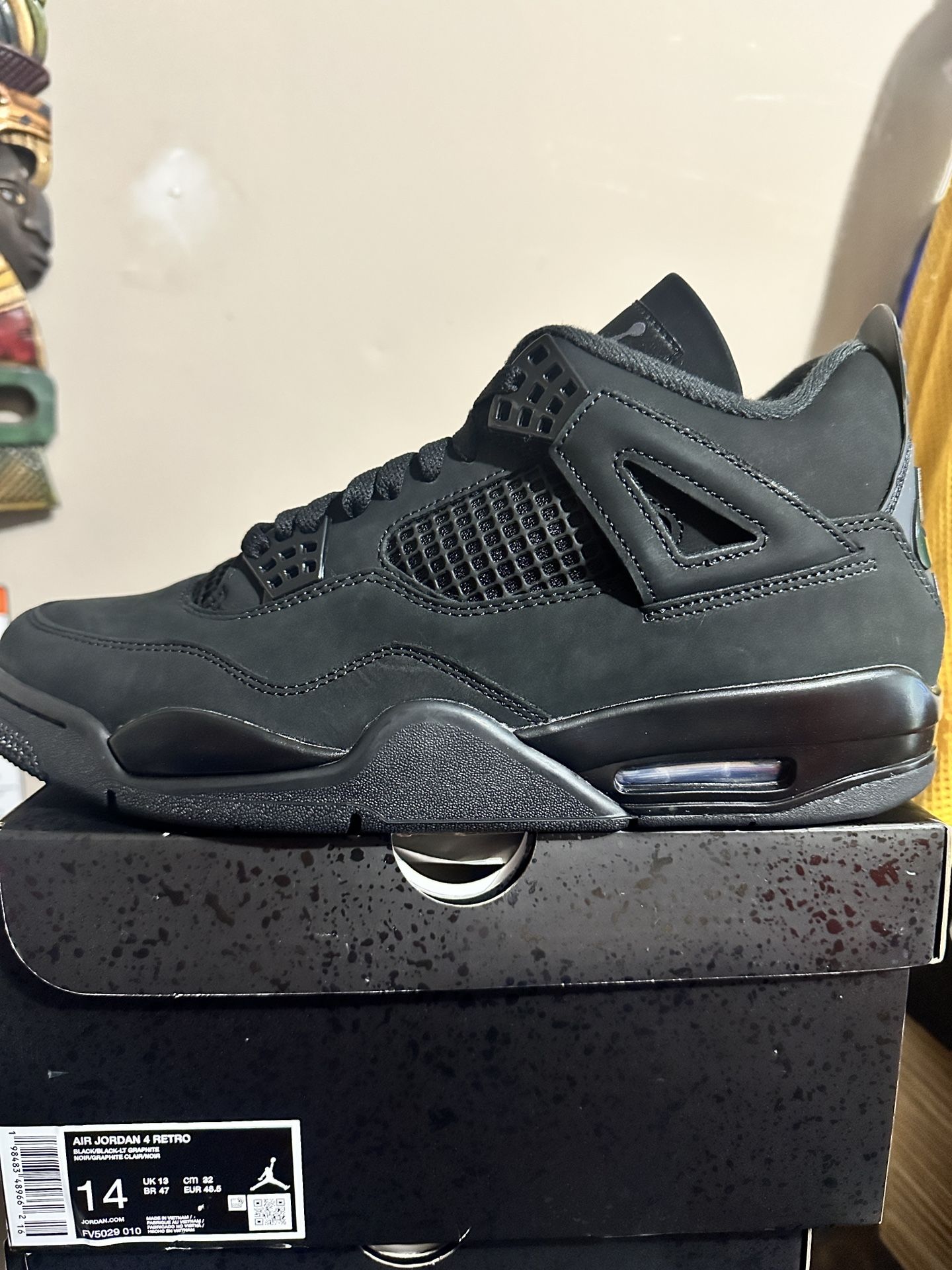 Men Jordan Retro 4 Size 14 Black Cat
