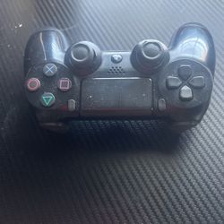 PS4 Controller