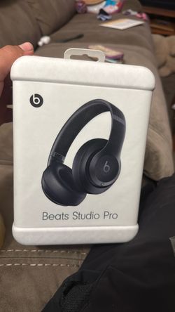 Beats Studio Pro Over-Ear Headphones