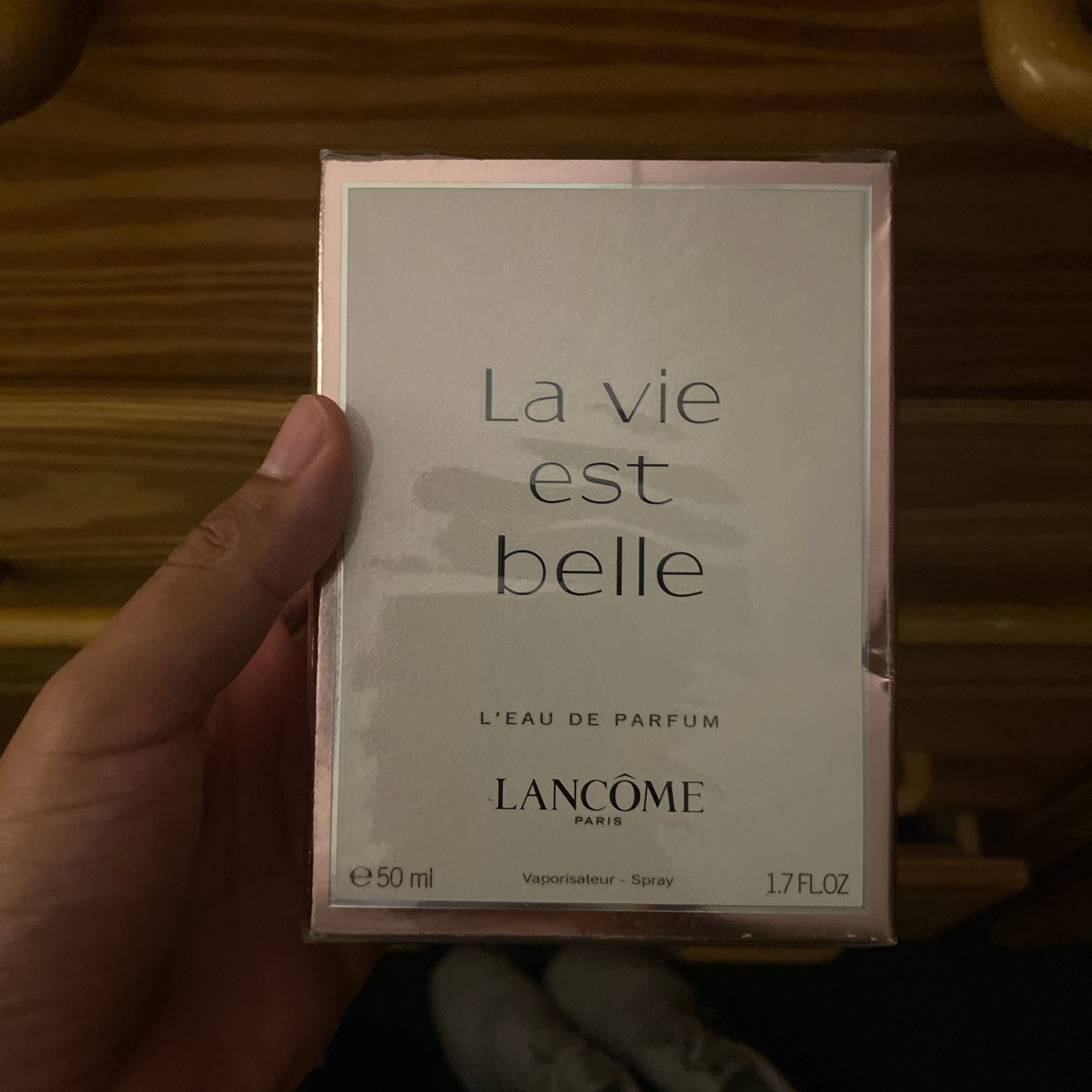 La Vie Est Belle