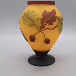 Vintage Galle Art Deco Style 1990s Teleflora Cameo Glass Oak Leaves Acorn Vase