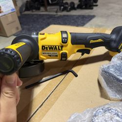 Dewalt Flexvolt 6inch Angle Grinder 