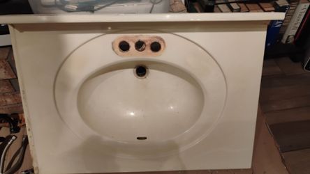 Use bathroom sink, no faucet, 31" x 22"