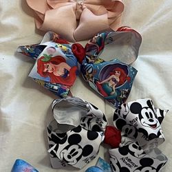 Custom Disney Bows