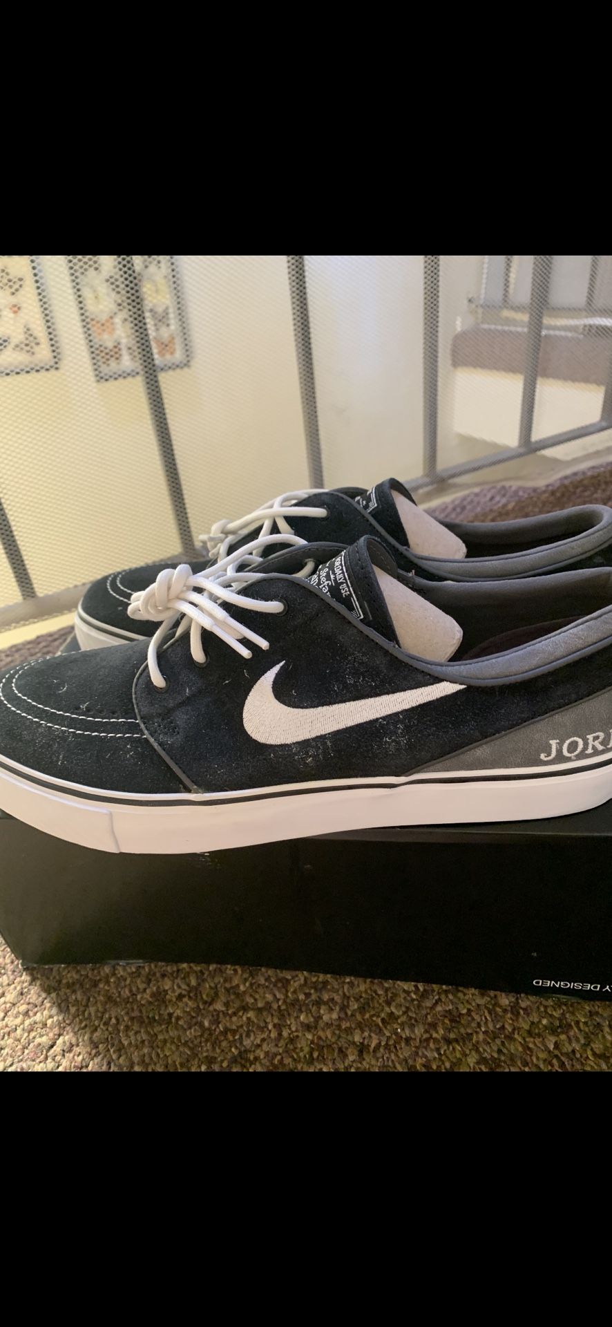 Men’s Skateboard Shoes
