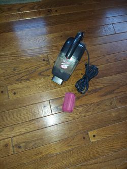 Bissell Hand Vac w/ Pet Hair Attachment