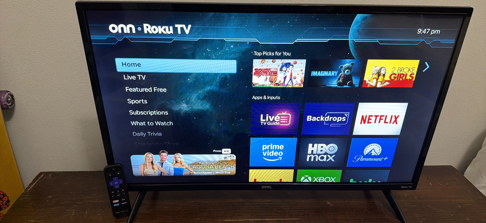 Used Roku Tv Roku tv 32 inch for Sale in Independence, OR - OfferUp