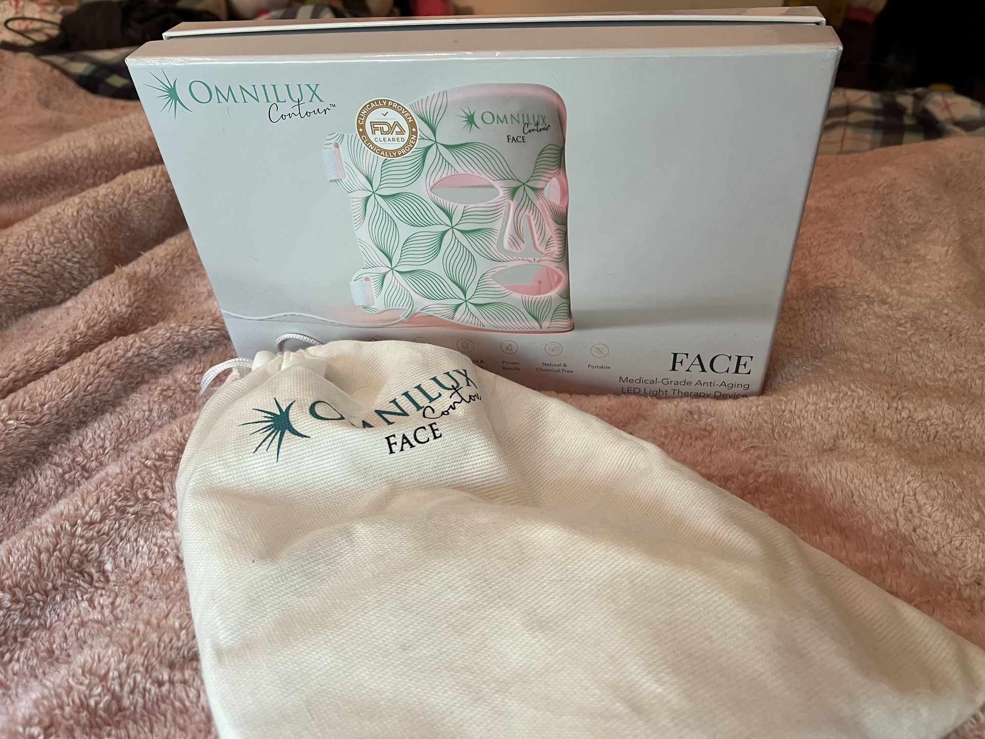 Omnilux Contour Face Mask