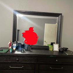 Elkhart Dresser/drawer with Mirror