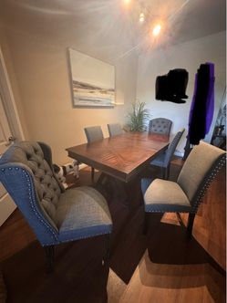 Solid Wood Extendable Dining Table with 6 Chairs – $650