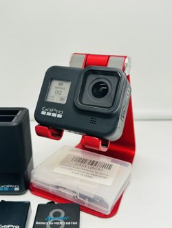 GoPro Hero8 BLACK 4K UHF Action Camera BUNDLE ACCESSORIES