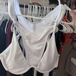 Woman’s Clothes 