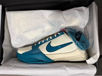 Nike Kobe 5 CC size 9