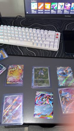 Pokémon Trading Cards Lot with Holos