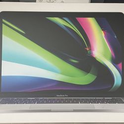 Apple M2 MacBook Pro 13” (8GB RAM, 256GB SSD)