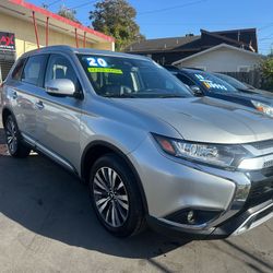 2020 Mitsubishi Outlander 