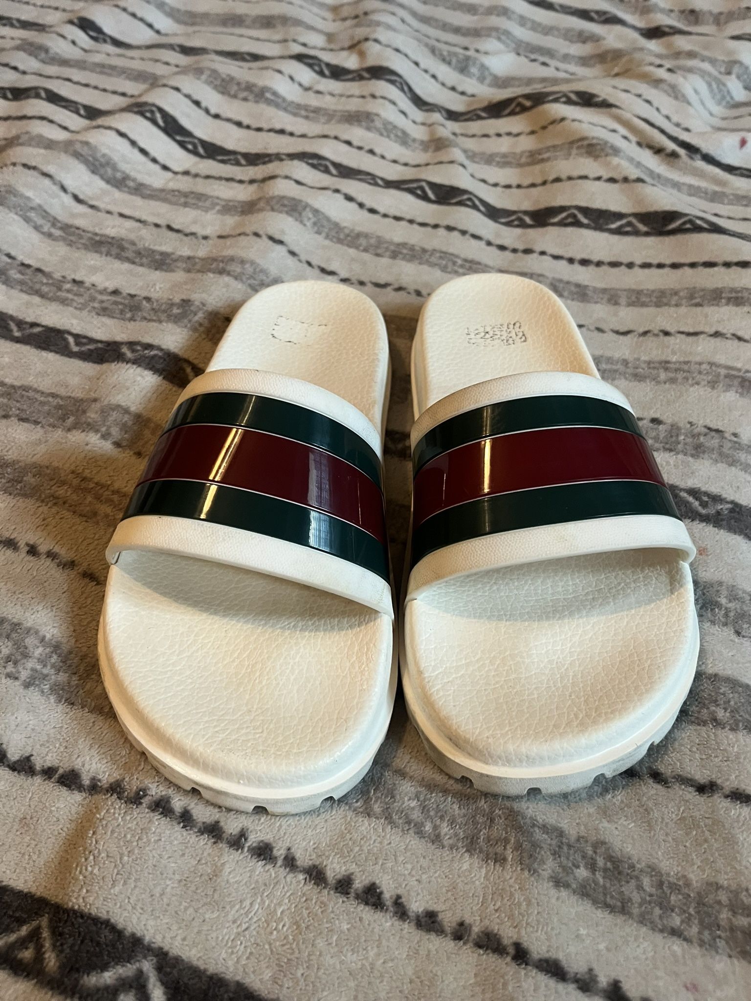 Gucci Web Slides Size 10White/Red/Green Rubber Sandals Shoes Used Read ⬇️