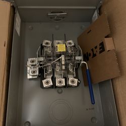 Eaton Meter Socket  200amp 3phase 4wire