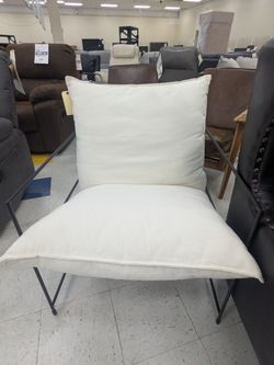 Hagen Chair
