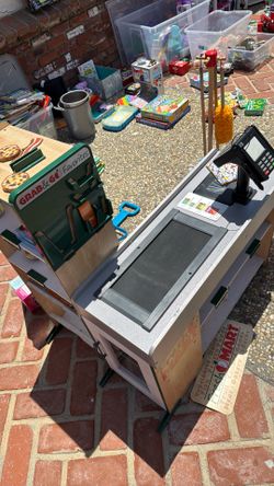 Melissa & Doug Grocery store