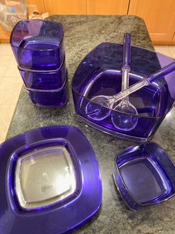 Acrylic salad bowl and plates serving set of 4