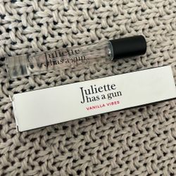 Juliette Has A Gun Vanilla Vibes 