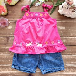18-24MOS 2-PIECE OUTFIT FUSCHIA STRAPPY EMBROIDERED FLORAL & BABY DASCHUND RUFFLE TUNIC W/DENIM JEAN SHORTS