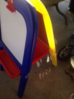 Crayola easel