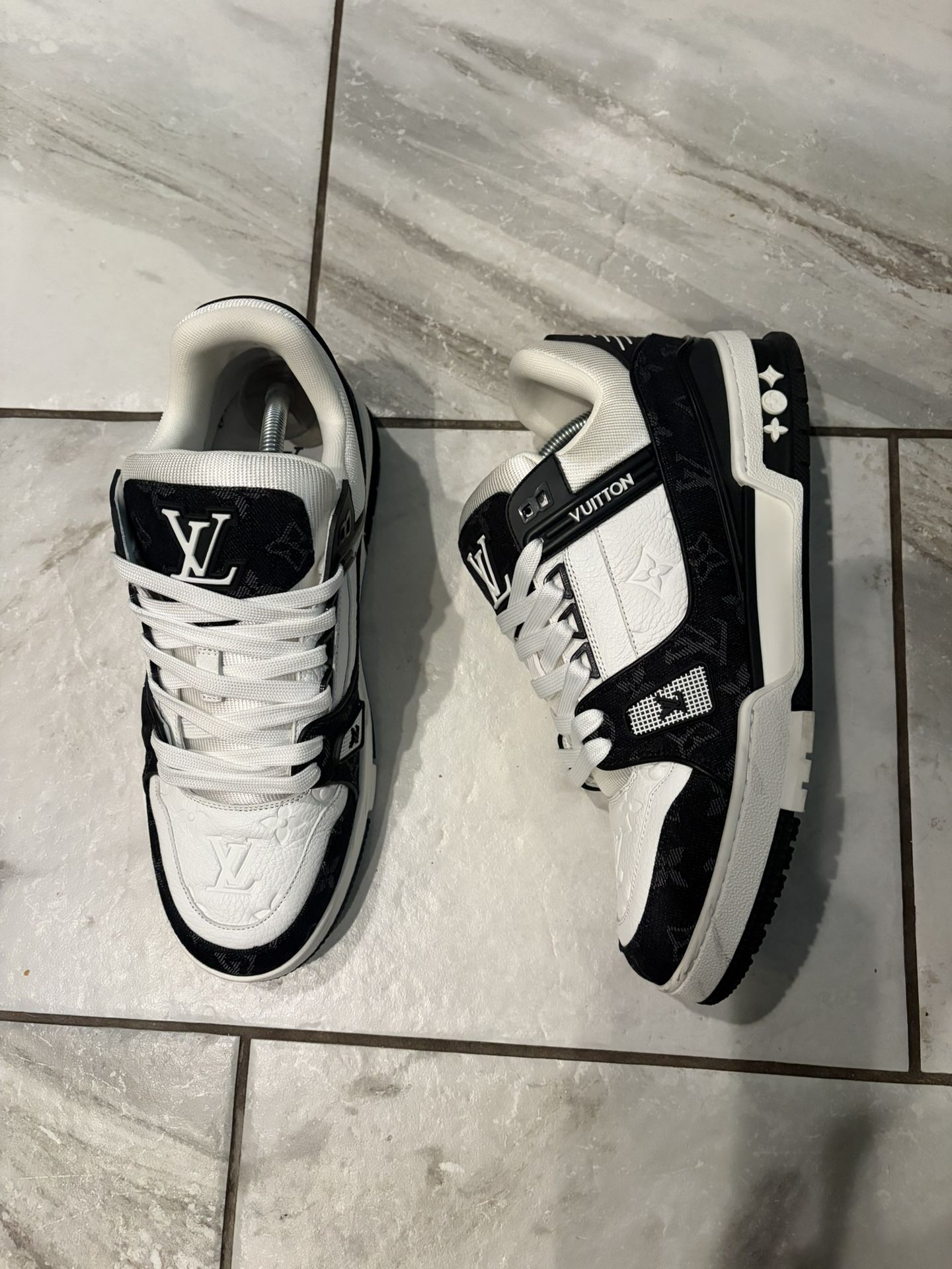 Louis Vuitton Trainers shoes