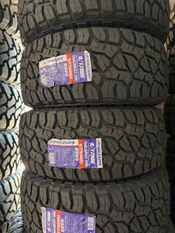 Crossleader R/T7000 33x12.50R17 Tires - Set of 4 New