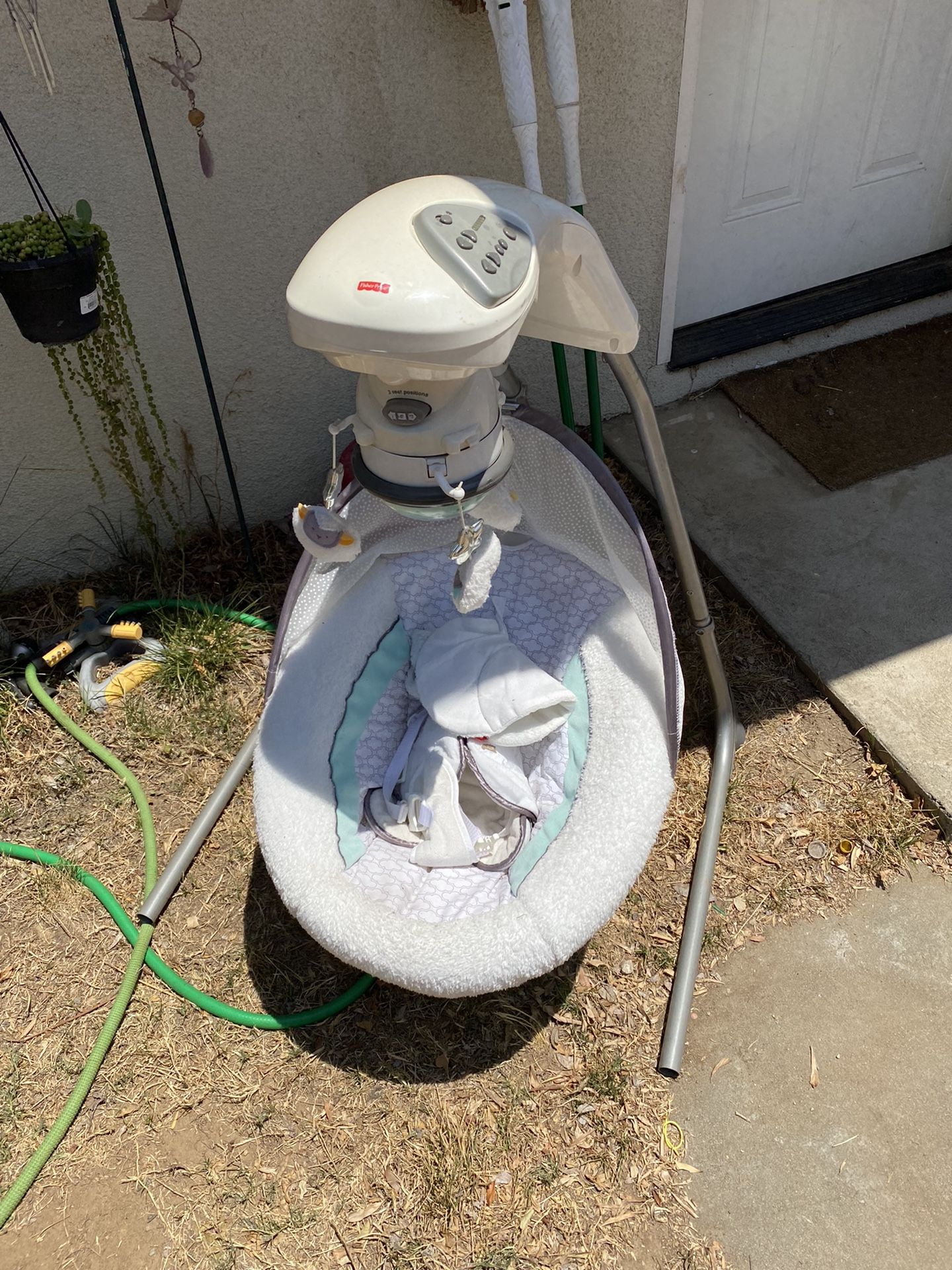 Fisher price Baby Swing