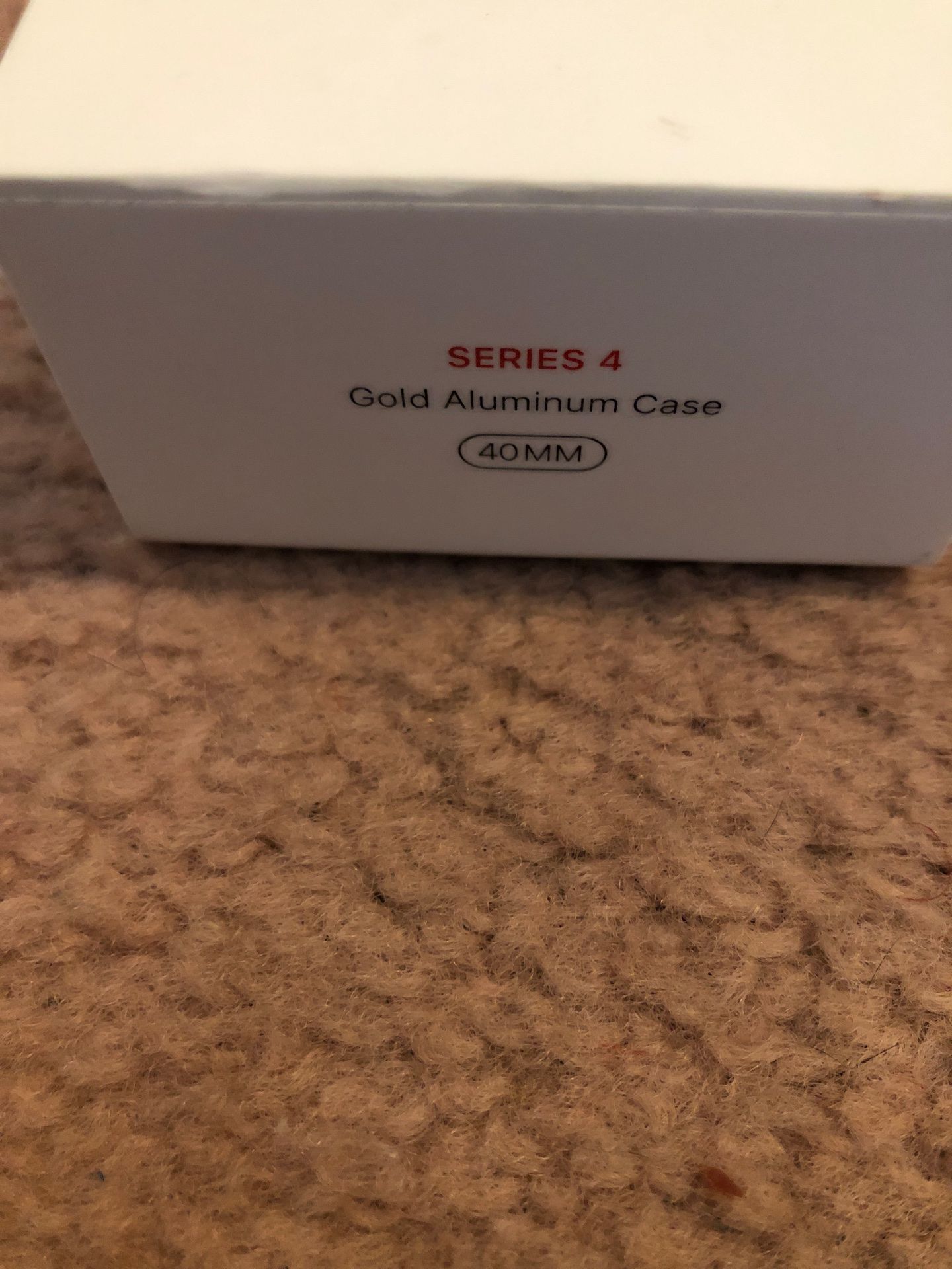 Apple Watch rose gold 40mm series 4 with charger