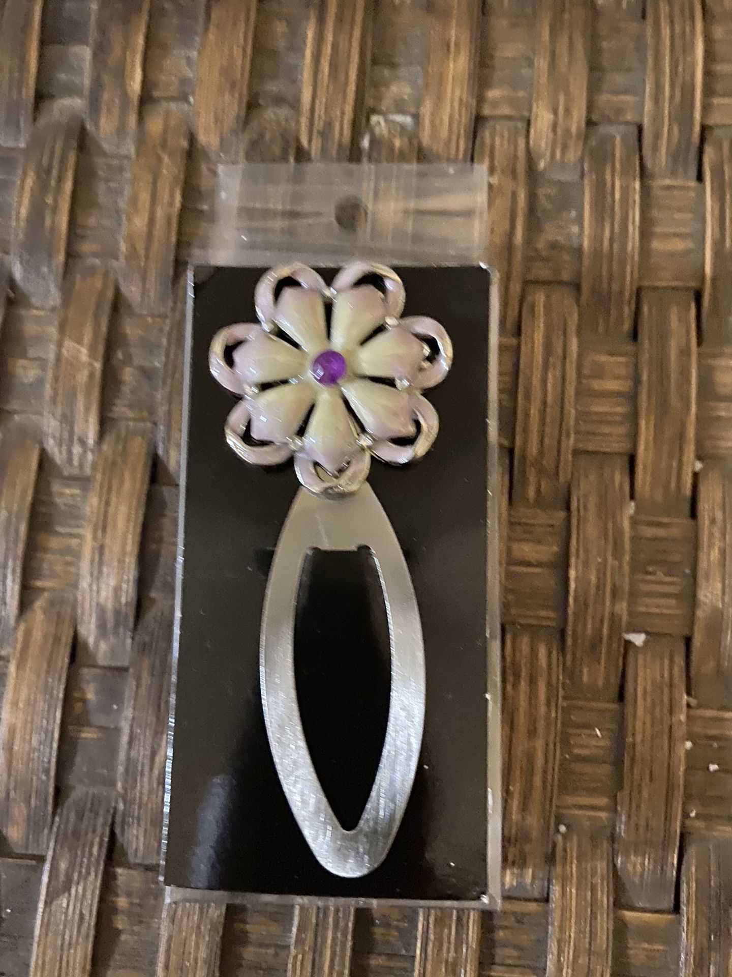 New flower book mark clip