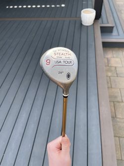Bomber Stealth Driver RH Wide Body Golf Club 28 Degree 
