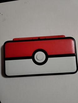Nintendo 2DS Pokeball Edition
