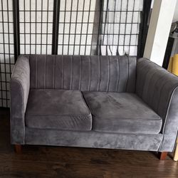 I Am Selling Everything For Moving Reasons!!! Serious Inquiries Only Please, I Only Accept Cash!!!!